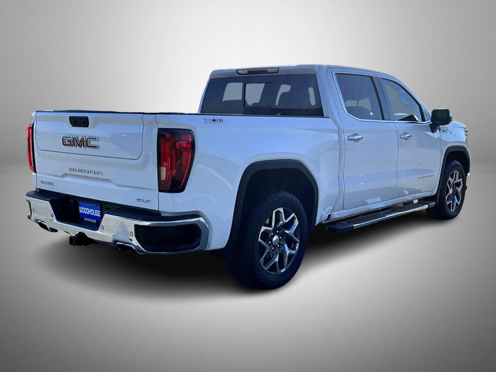 Used 2024 GMC Sierra 1500 SLT image 5
