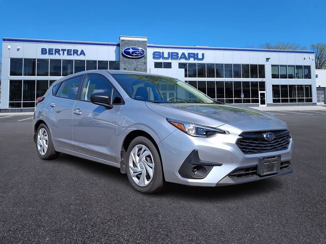 Used 2024 Subaru Impreza 2.0i AWD/4WD image 2