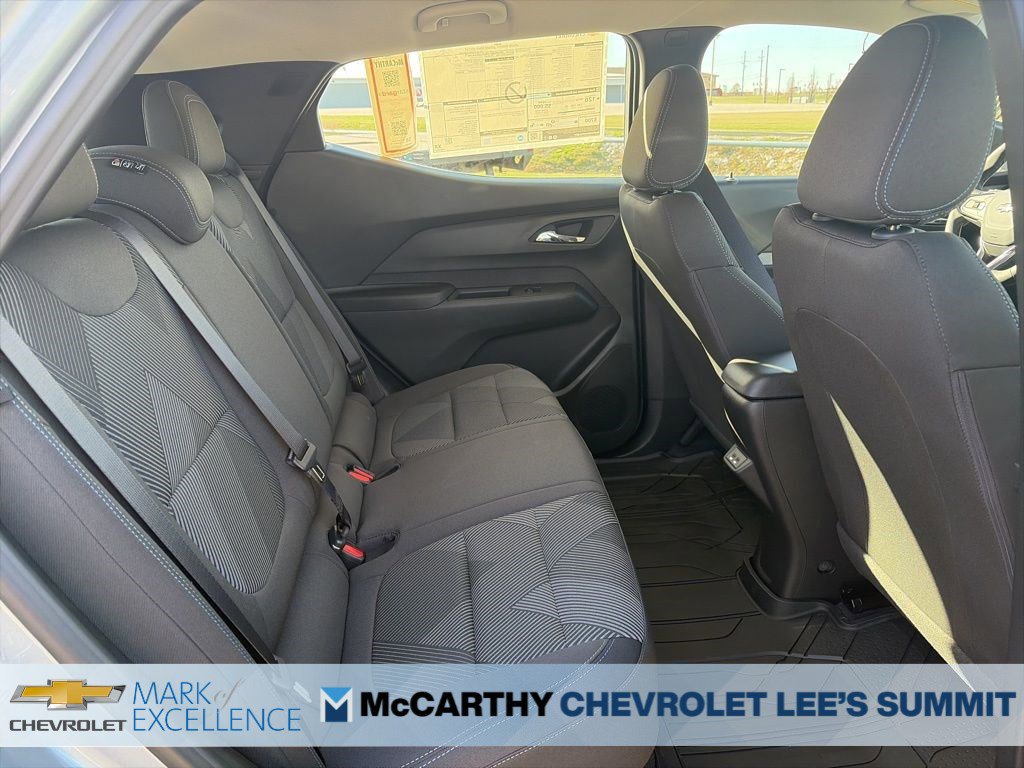 New 2027 Chevrolet Bolt LT w/ Comfort Package FWD image 32