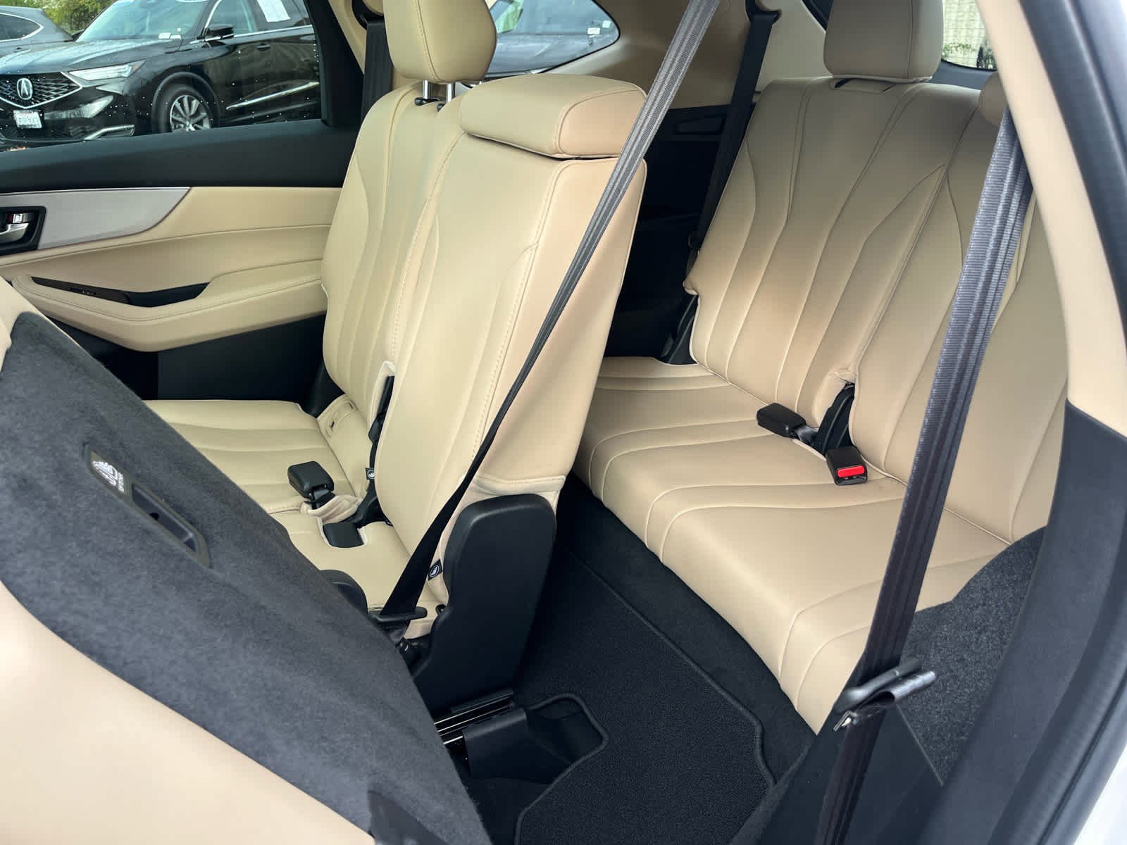 Used 2025 Acura MDX FWD image 23