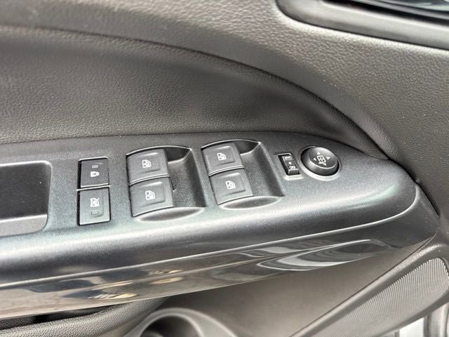 Used 2021 GMC Canyon AT4 w/ Driver Alert Package AWD/4WD image 9