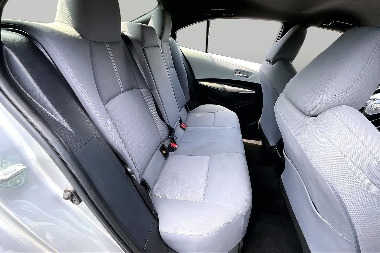Used 2021 Toyota Corolla SE w/ Carpet Mat Package (TMS) FWD image 20