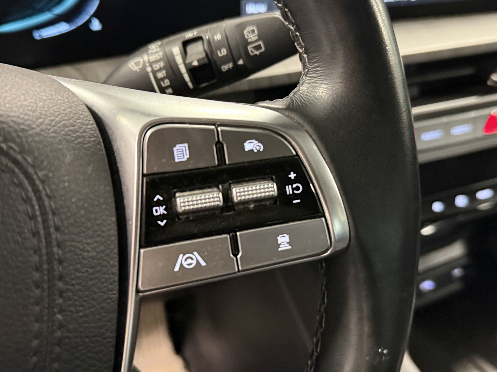 Used 2023 Kia Telluride EX AWD/4WD image 24