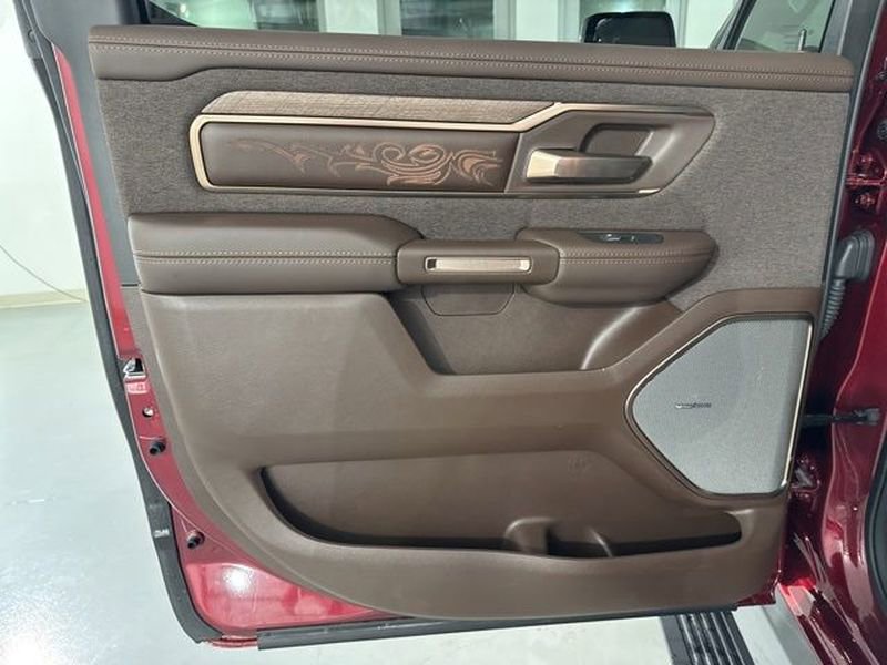 Used 2025 RAM 1500 Limited image 18