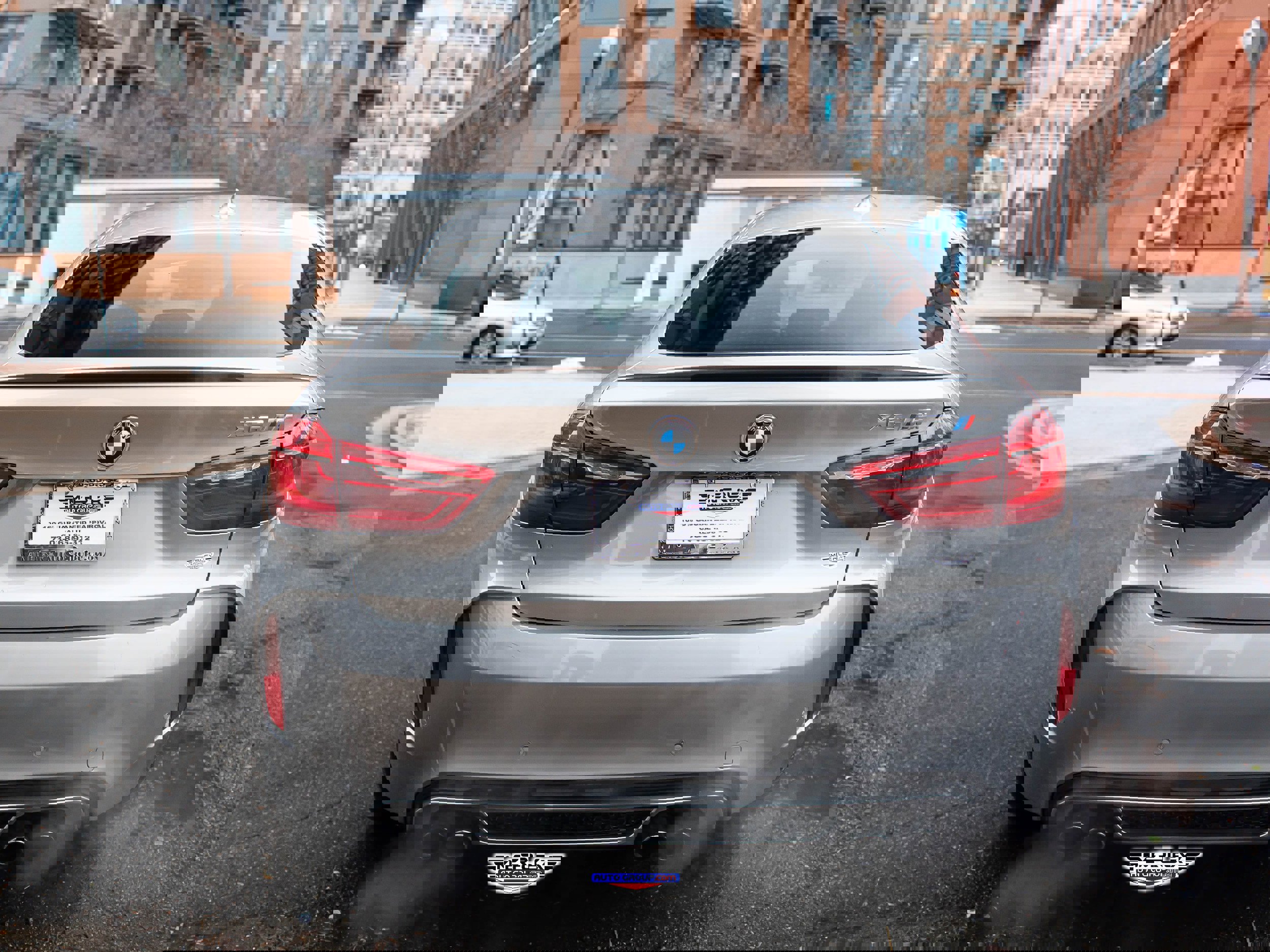 Used 2017 BMW X6 M w/ Executive Package image 6