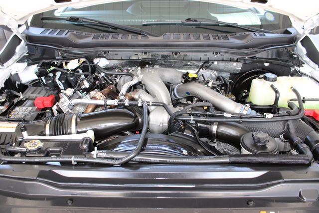 Used 2024 Ford F250 Platinum image 35