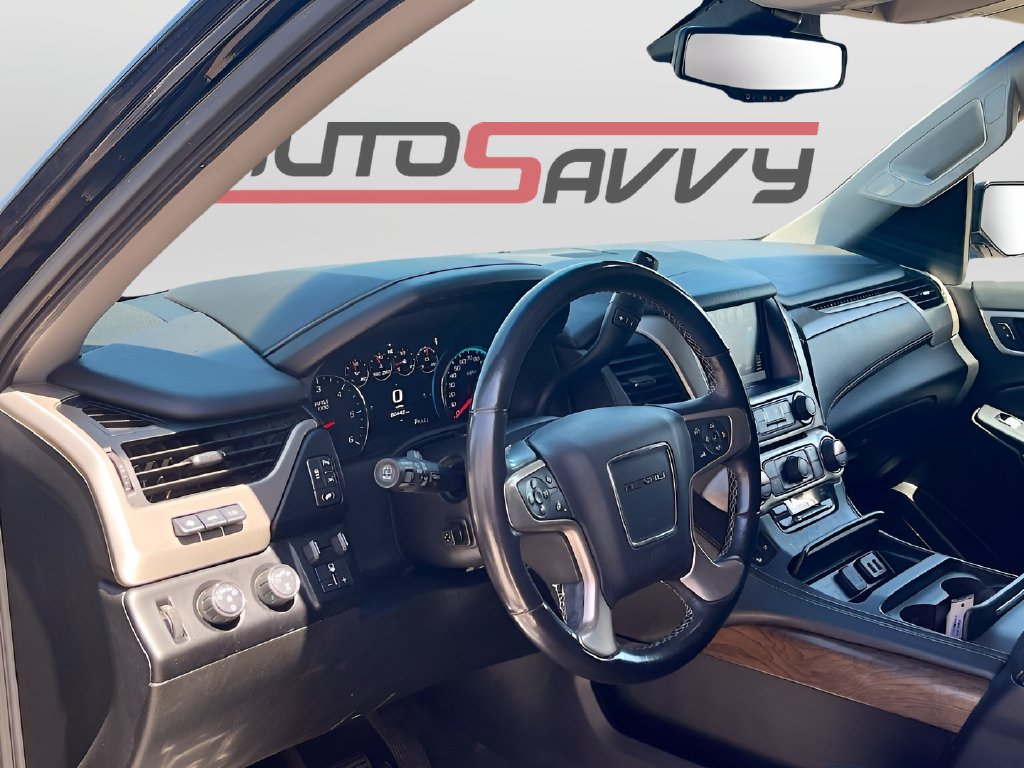 Used 2019 GMC Yukon XL Denali w/ Open Road Package AWD/4WD image 9