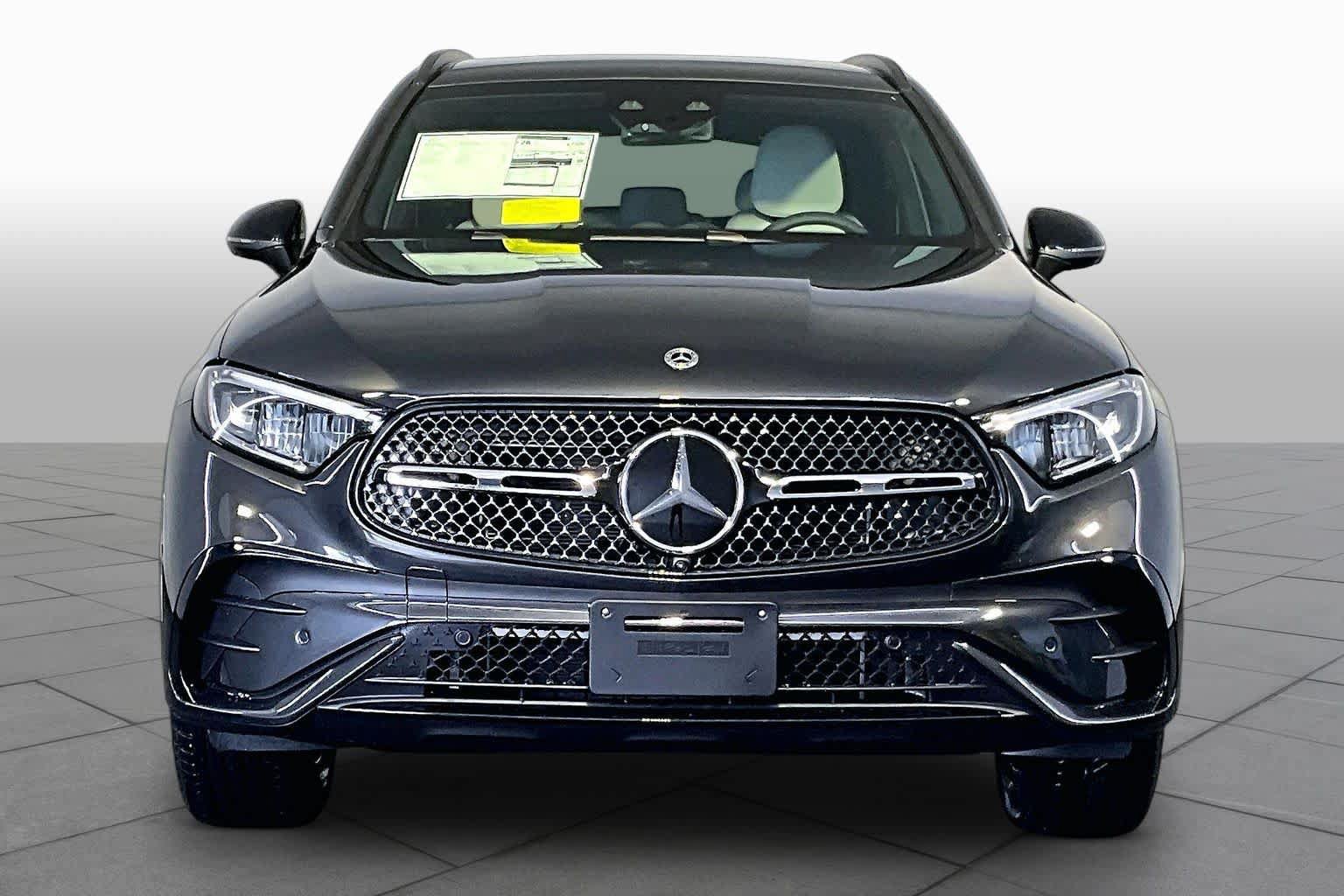 New 2026 Mercedes-Benz GLC 300 4MATIC image 2