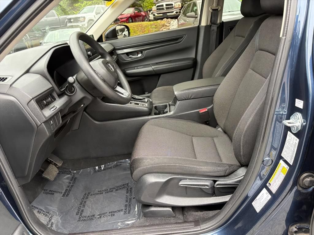 Used 2025 Honda CR-V LX image 15