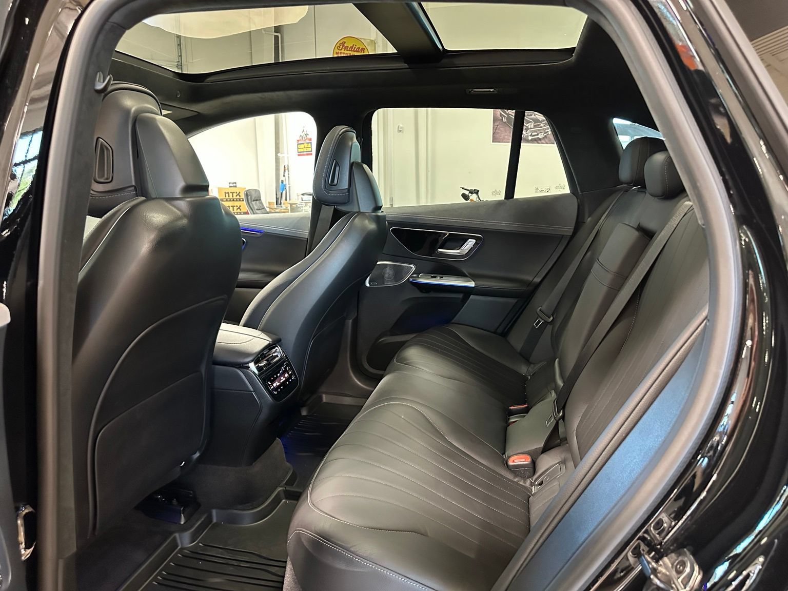 Used 2023 Mercedes-Benz EQE 500 4MATIC SUV image 35