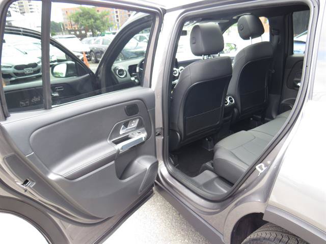 Used 2026 Mercedes-Benz GLB 250 4MATIC image 21