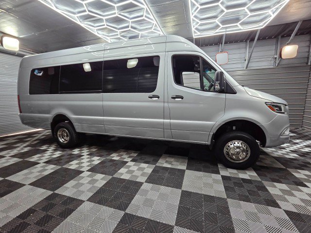 Used 2023 Mercedes-Benz Sprinter 3500 image 10