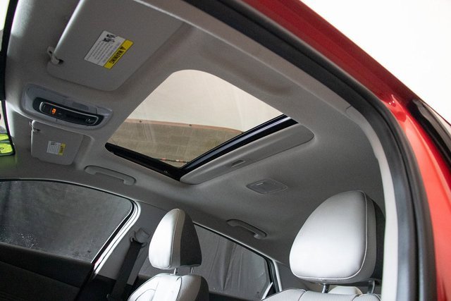 Used 2021 Hyundai Elantra Limited w/ Cargo Package image 28