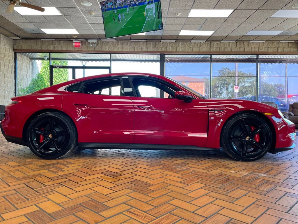 Used 2025 Porsche Taycan 4S AWD/4WD image 7