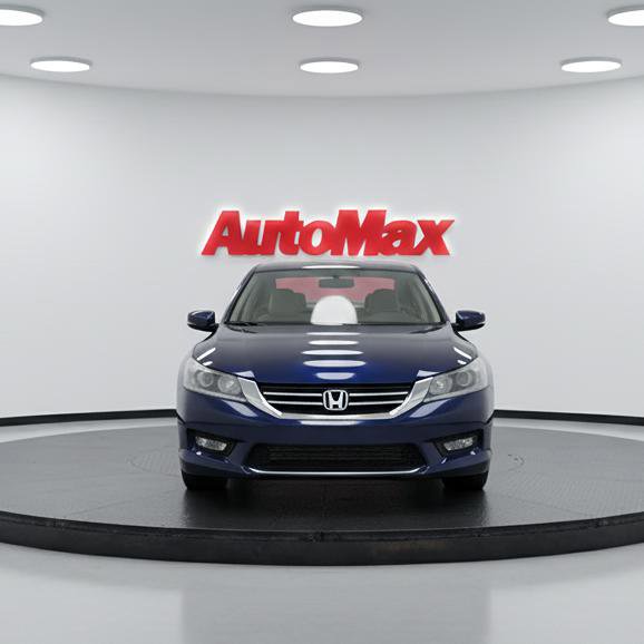 Used 2015 Honda Accord Sport image 3