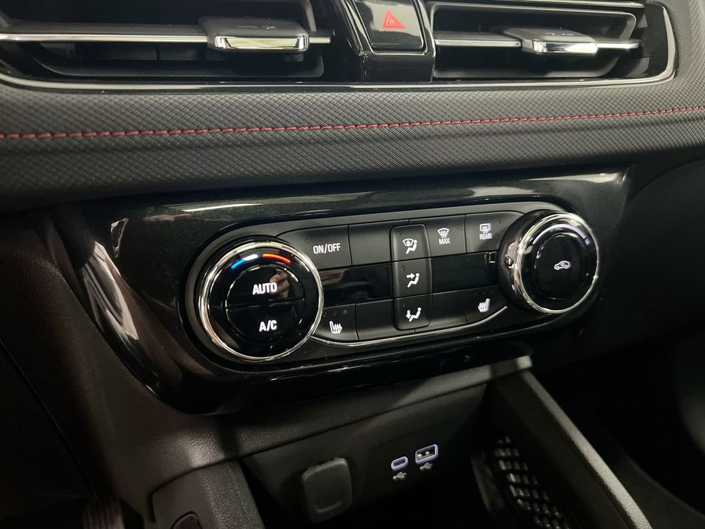 New 2026 Chevrolet TrailBlazer RS w/ Convenience Package AWD/4WD image 16