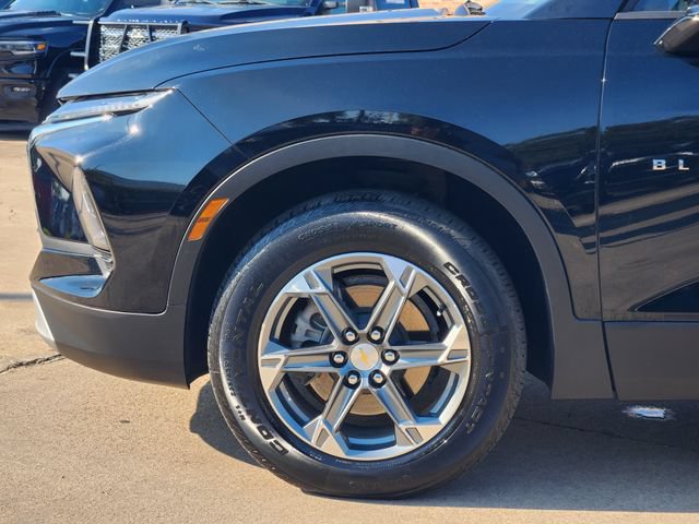 Used 2024 Chevrolet Blazer LT w/ Convenience Package FWD image 8