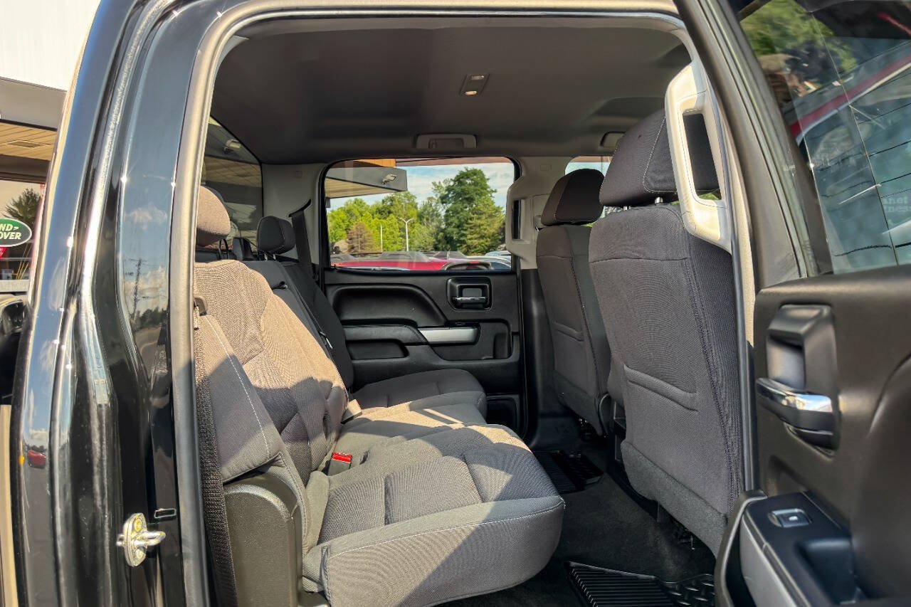 Used 2018 Chevrolet Silverado 2500 LT w/ Midnight Edition AWD/4WD image 14