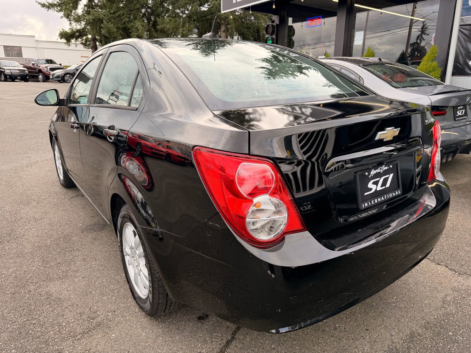 Used 2012 Chevrolet Sonic LS image 8