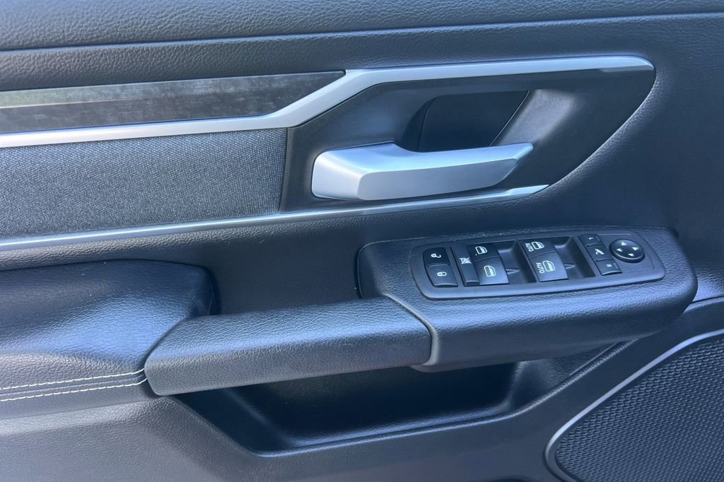 Used 2021 RAM 1500 Big Horn image 14