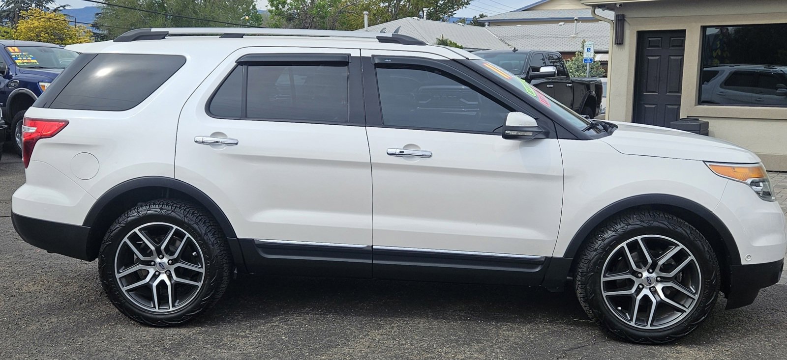 Used 2011 Ford Explorer Limited w/ 302A Rapid Spec Order Code AWD/4WD image 4