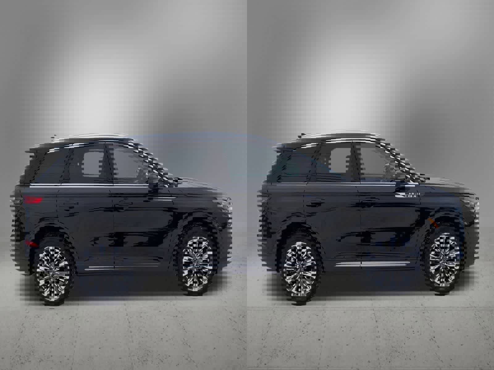 Used 2021 Lincoln Corsair Reserve w/ Equipment Group 201A image 7