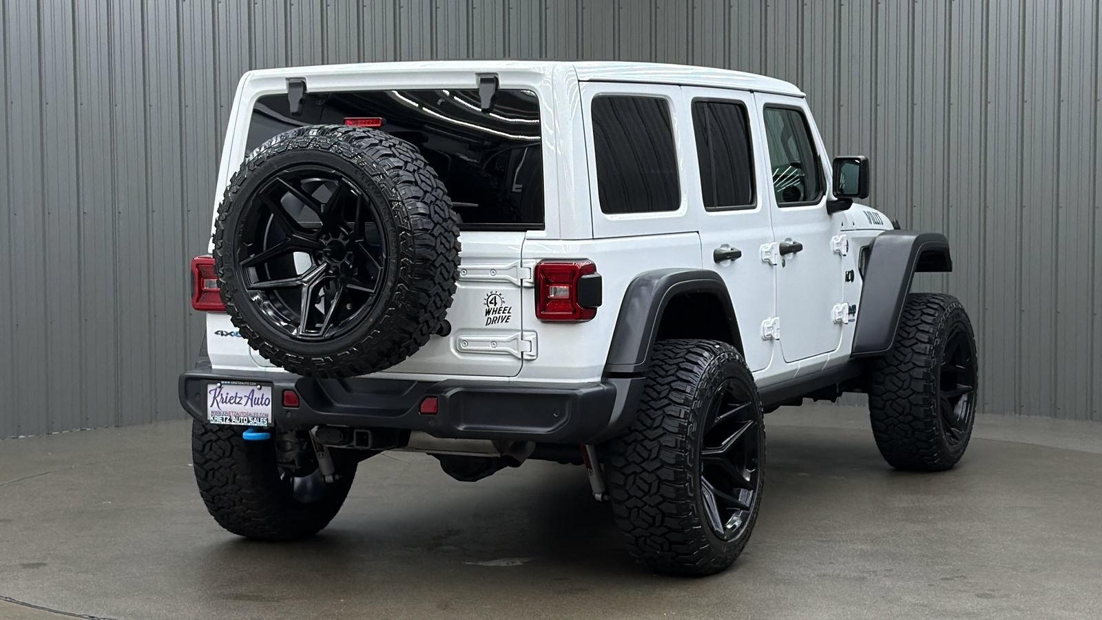 Used 2024 Jeep Wrangler Unlimited AWD/4WD image 5