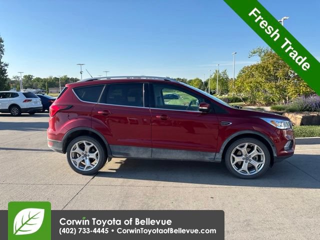 Used 2019 Ford Escape Titanium AWD/4WD image 2