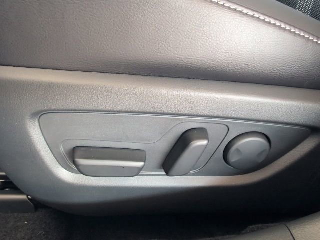 Used 2025 MAZDA CX-50 AWD 2.5 S w/ Weather Package image 14