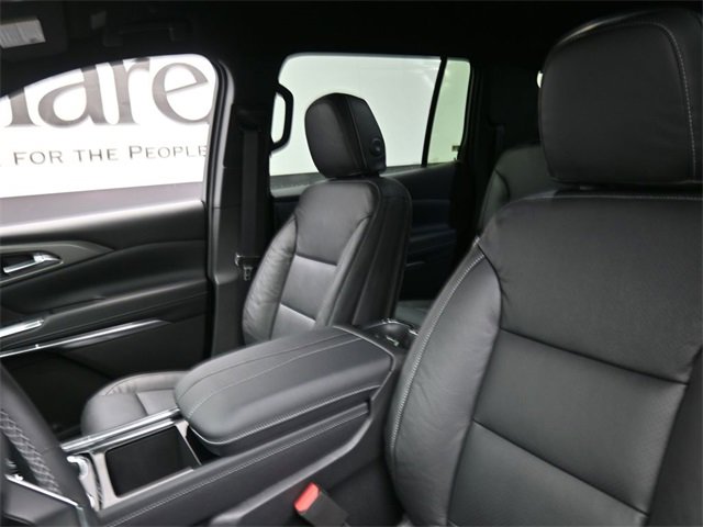 New 2026 Chevrolet Traverse LT w/ LPO, Floor Liner Package image 9