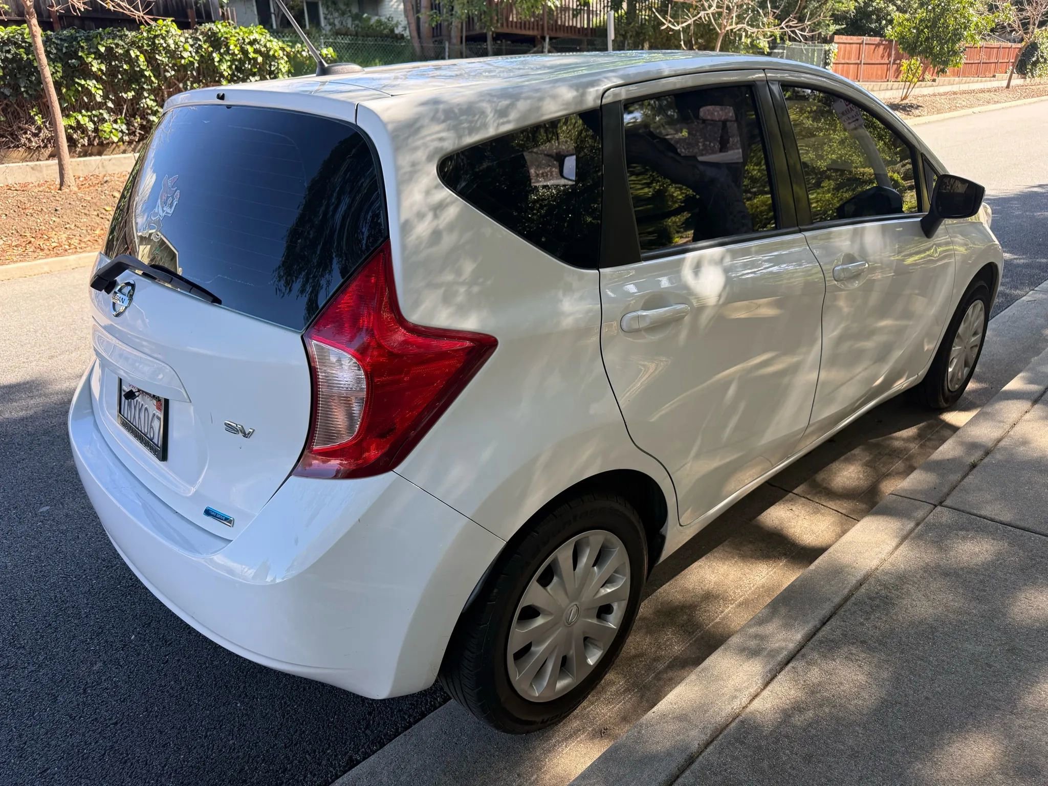 Used 2016 Nissan Versa Note SV FWD image 5