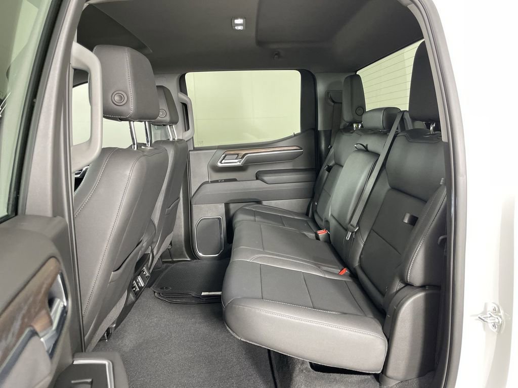 Used 2025 GMC Sierra 1500 SLT image 24