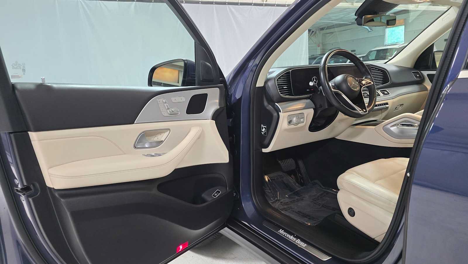 Certified 2024 Mercedes-Benz GLE 450 4MATIC image 19