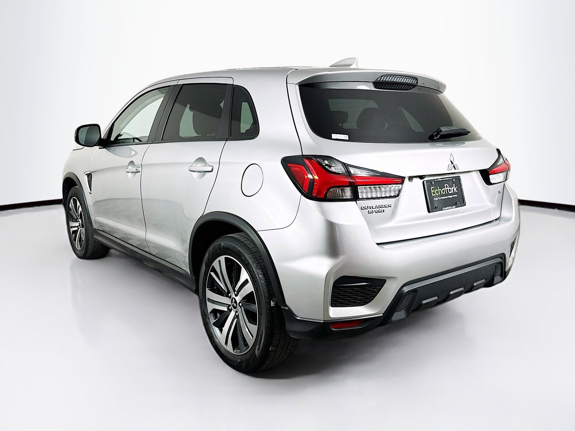 Used 2024 Mitsubishi Outlander Sport SE AWD/4WD image 5