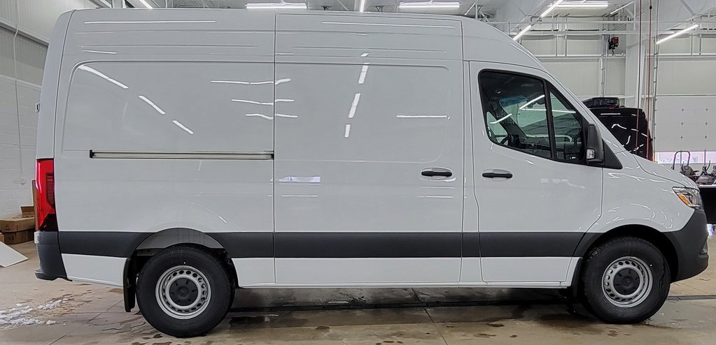 New 2025 Mercedes-Benz Sprinter 2500