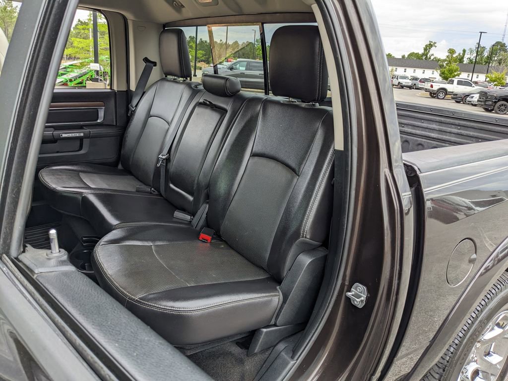 Used 2016 RAM 1500 Laramie w/ Convenience Group AWD/4WD image 44