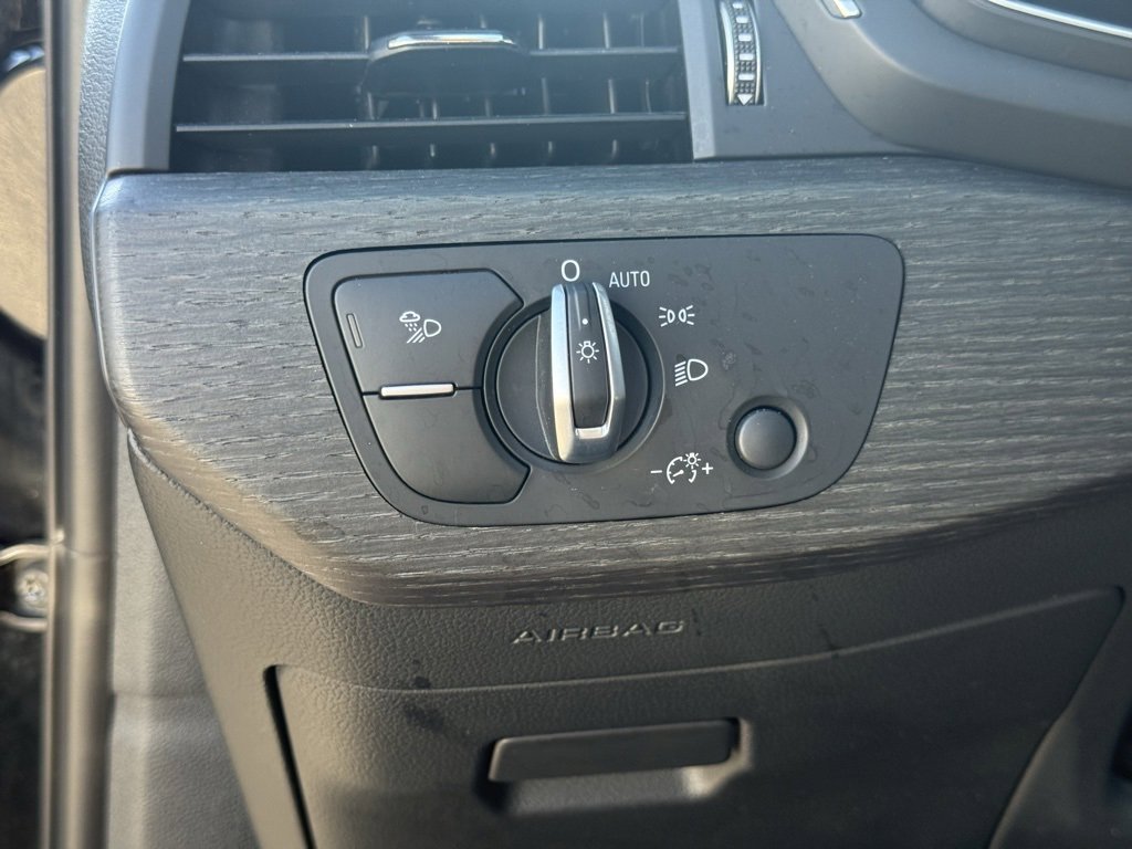 Used 2023 Audi A4 2.0T Premium Plus image 17