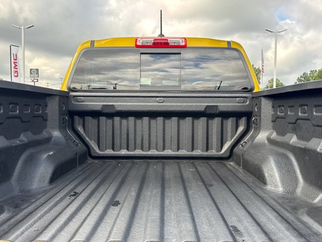 Used 2023 GMC Canyon AT4 w/ AT4 Premium Package AWD/4WD image 12
