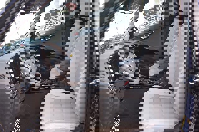 New 2025 Kia Niro EX Touring image 22