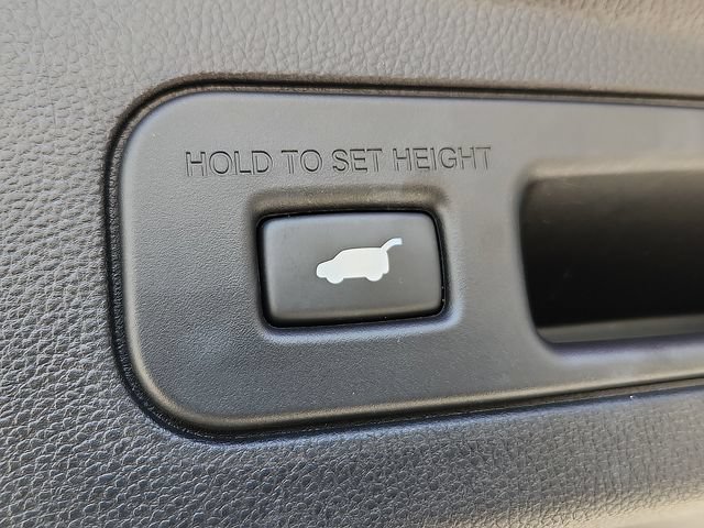 Used 2025 Acura MDX w/ Technology Package AWD/4WD image 31