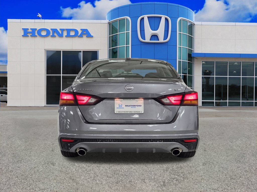 Used 2023 Nissan Altima 2.5 SL FWD image 4