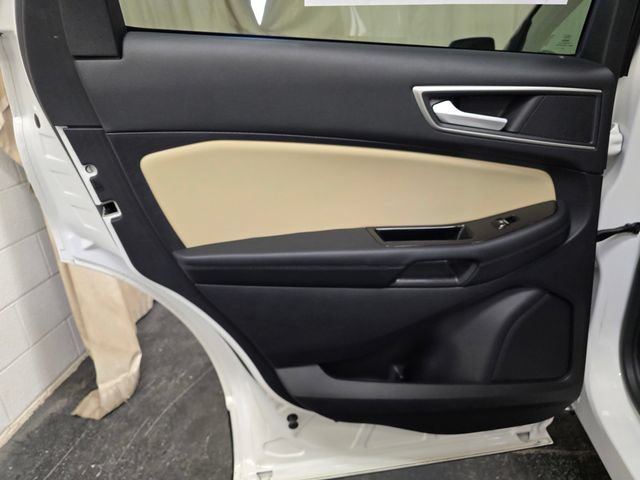 Used 2020 Ford Edge SEL w/ Convenience Package AWD/4WD image 28