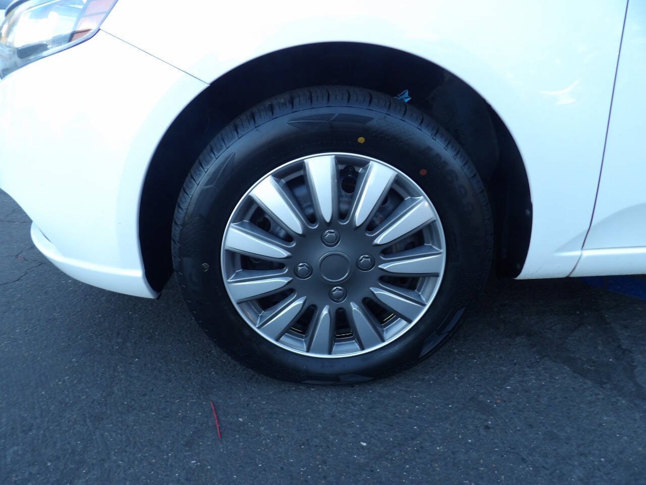 Used 2012 Kia Forte LX FWD image 13