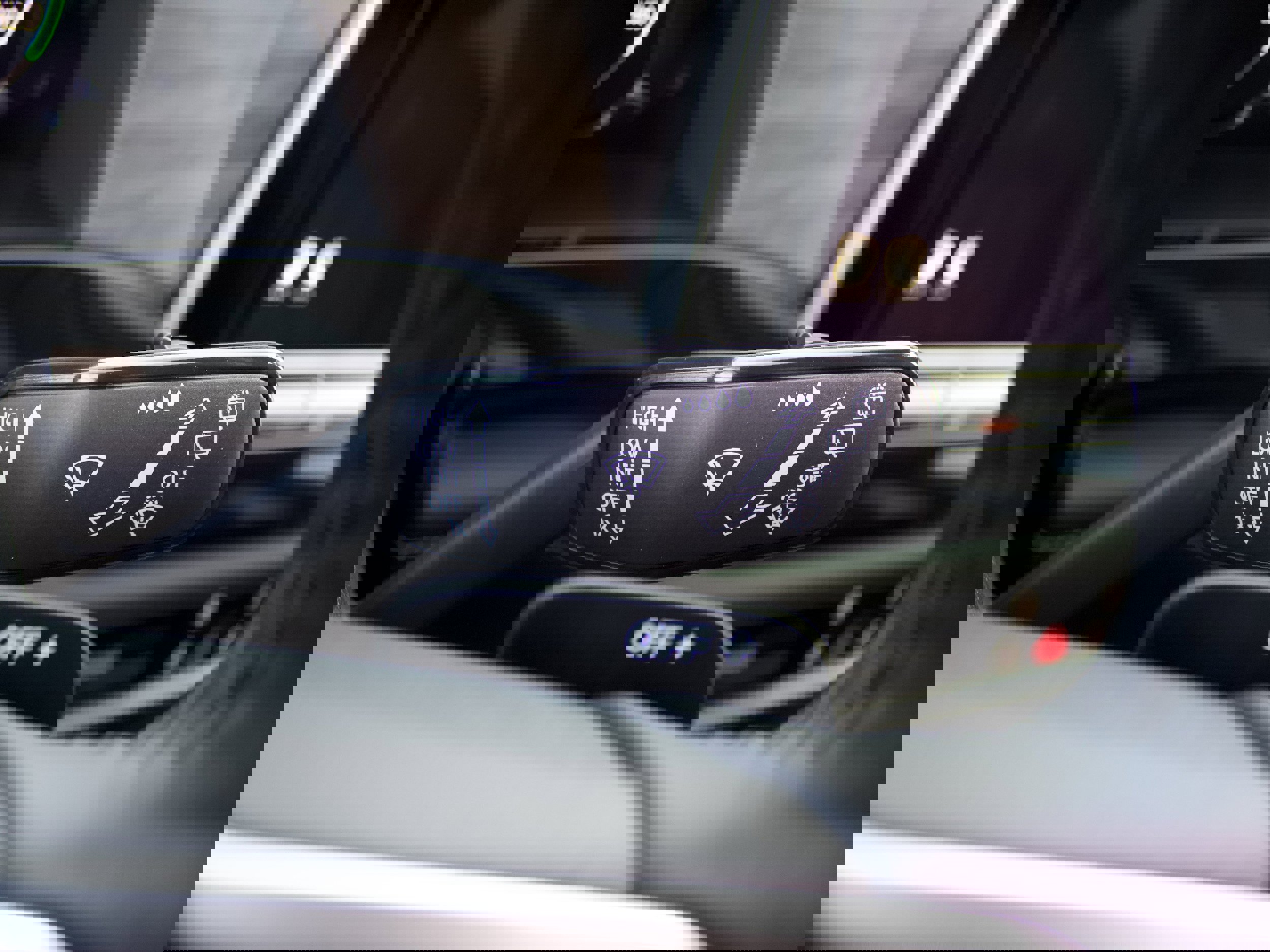 New 2026 Volkswagen Atlas SEL Premium R-Line image 19