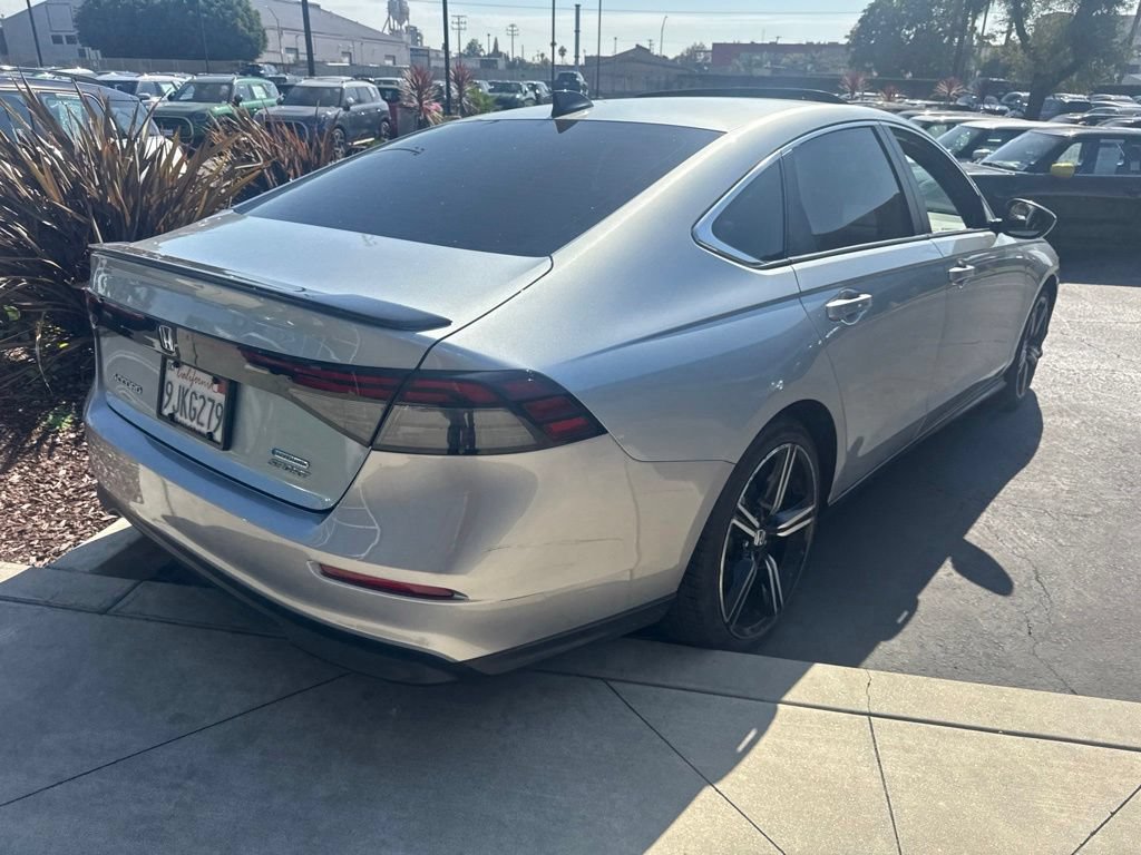 Used 2024 Honda Accord Sport image 8