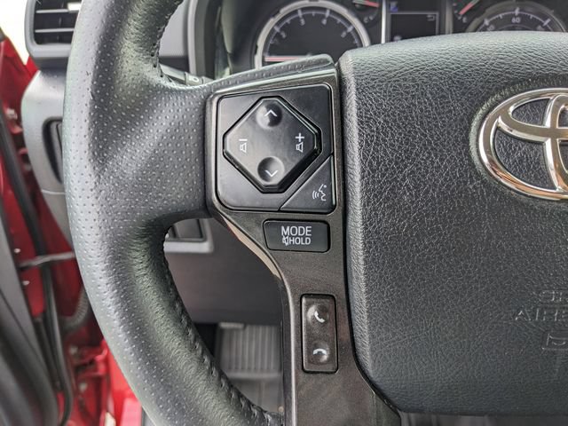 Used 2021 Toyota 4Runner TRD Off-Road Premium AWD/4WD image 32