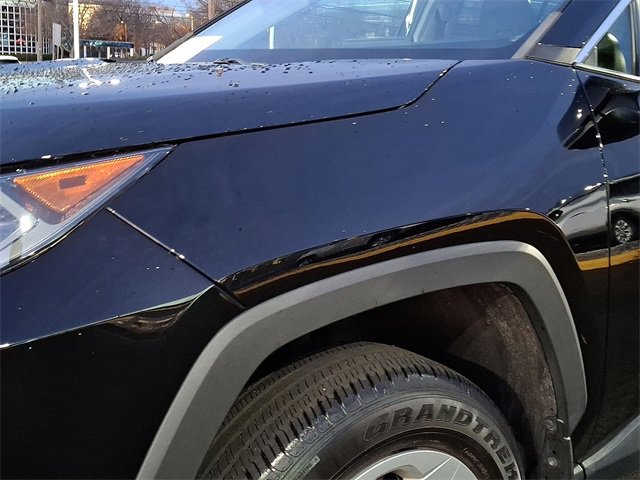 Certified 2022 Toyota RAV4 LE image 10