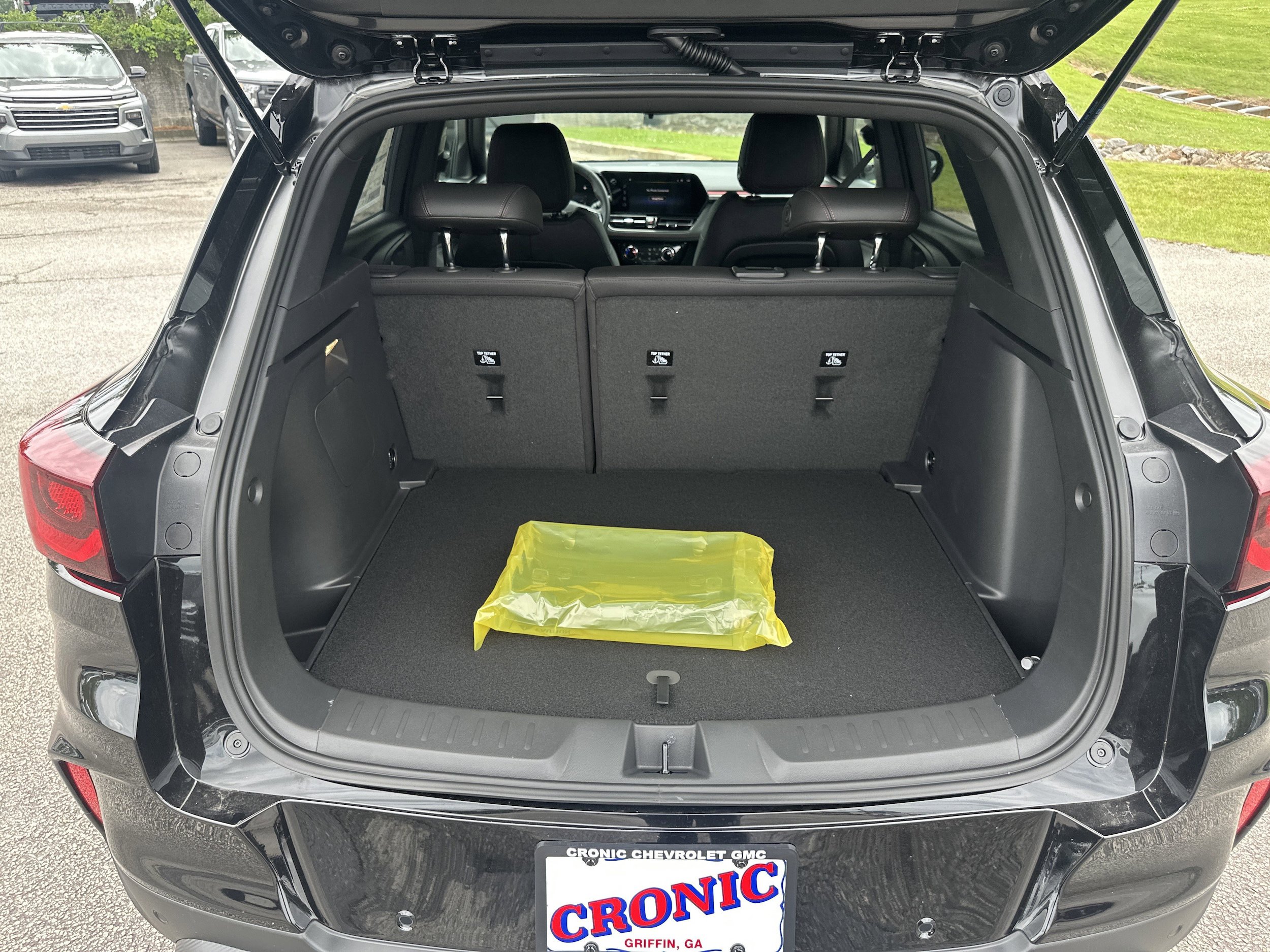 New 2026 Chevrolet TrailBlazer RS w/ Driver Confidence Package FWD image 18