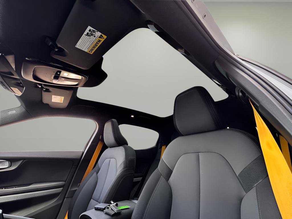 Used 2023 Polestar Polestar 2 image 18