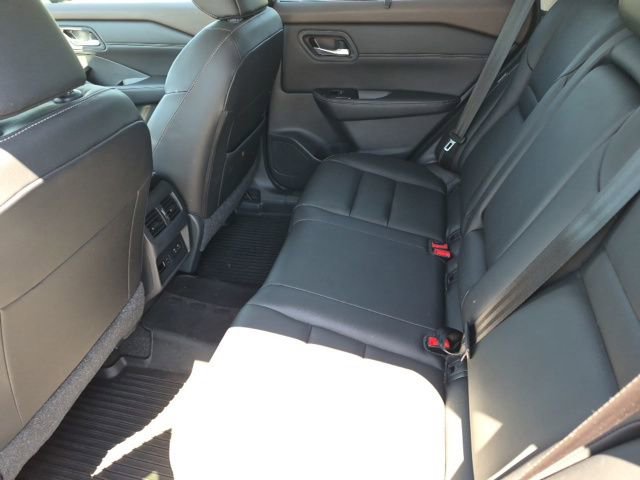 Used 2023 Nissan Rogue SL w/ SL Premium Package AWD/4WD image 9